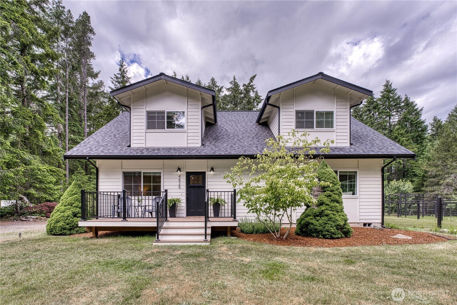 Property Photo: 4828 SW Hunter Road WA 98367