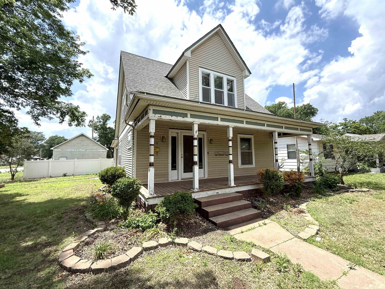 Property Photo:  202 N Madison Ave  KS 67003 