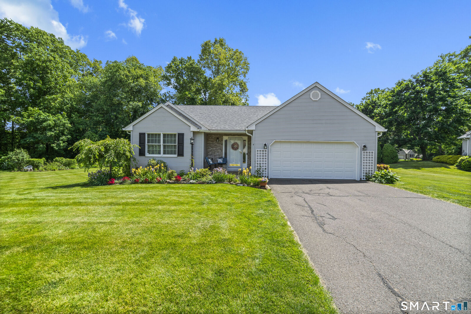 Property Photo: 4 Woodbridge Drive 4 CT 06082