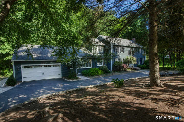 Property Photo:  45 Wyngate  CT 06070 