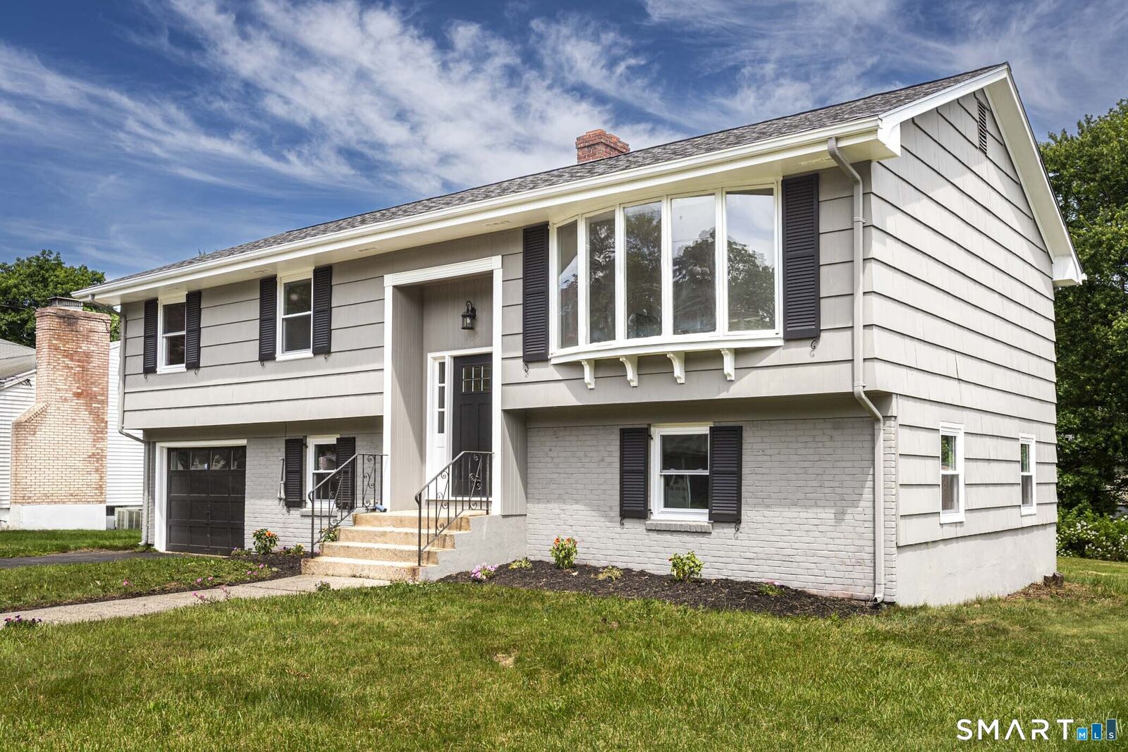 Property Photo:  105 Ursini Drive  CT 06514 