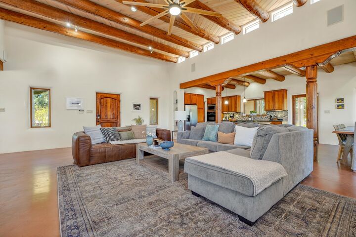 Property Photo:  36 Mariposa Rd  NM 87514 