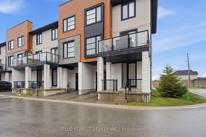 Property Photo: 933 Sarnia Road ON N6H 0J7