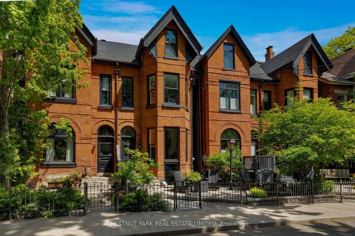 466 Wellesley Street E — photo 1