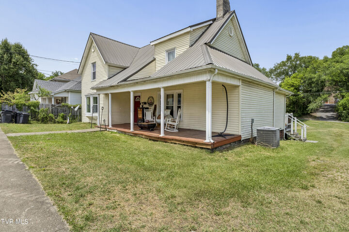 Property Photo:  941 Windsor Avenue  TN 37620 