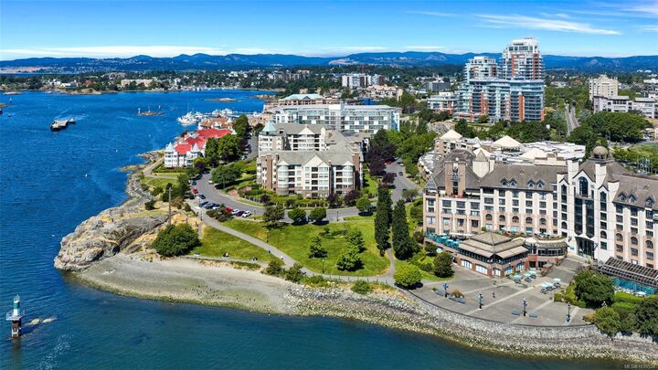 Property Photo:  50 Songhees Rd #204  BC V9A 7J4 