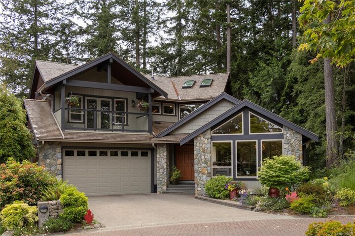 929 Matticks Wood Lane — photo 1