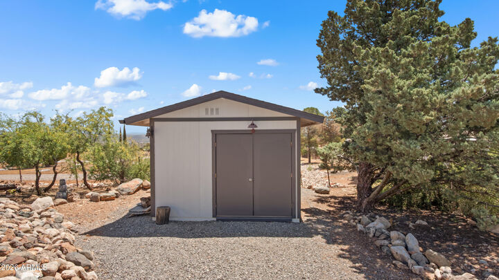 Property Photo:  1175 Linger Lane  AZ 86324 