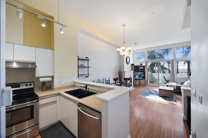 3586 Rainier Place 5 — photo 1