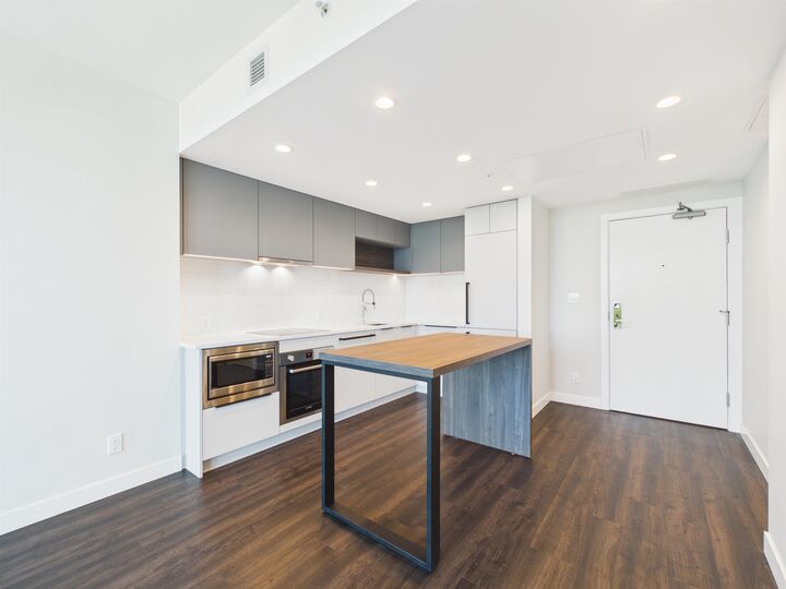 Property Photo: 567 Emerson Street 2502 BC V3J 0M8