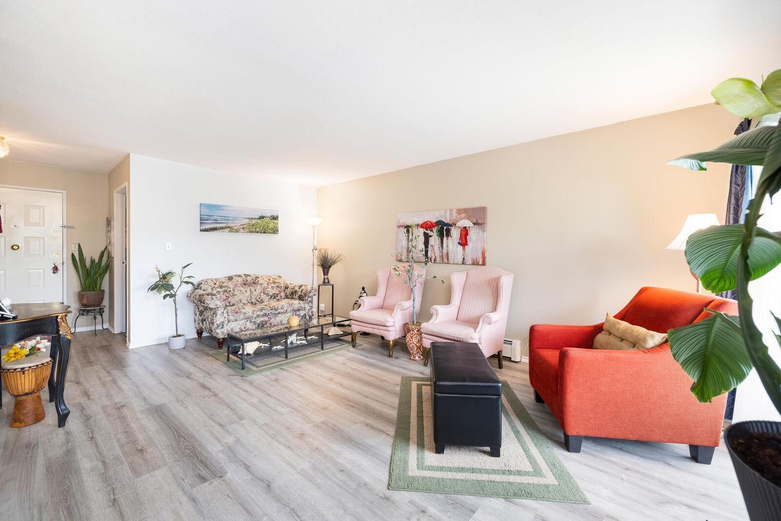 Property Photo: 31955 Old Yale Road 211 BC V2T 4N1