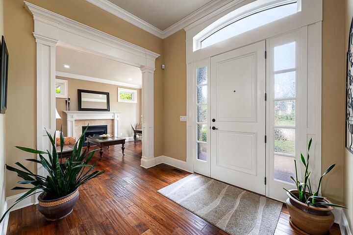 Property Photo: 13385 23 Avenue BC V4A 9S9