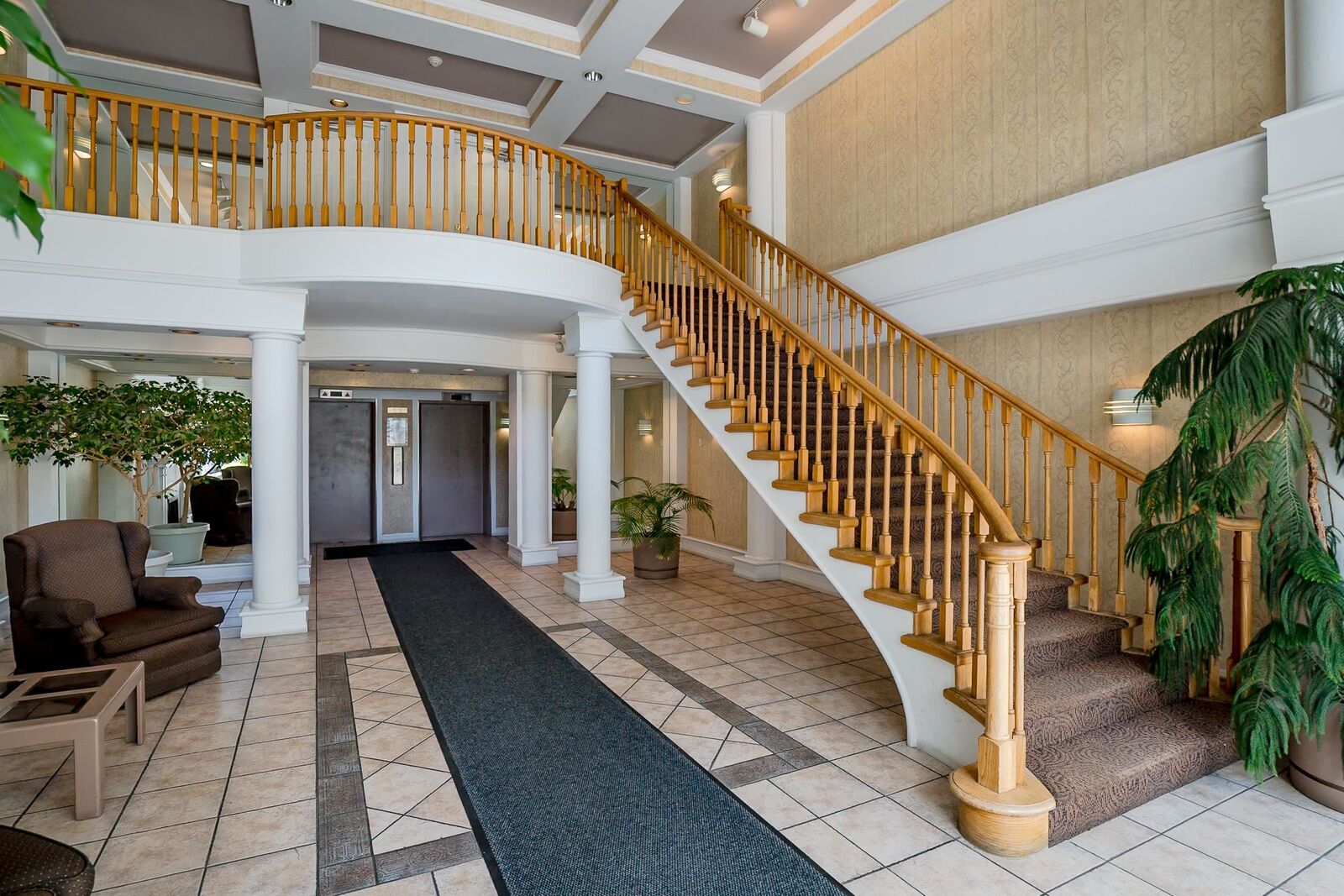Property Photo: 6631 Minoru Boulevard 1504 BC V6Y 1Z1