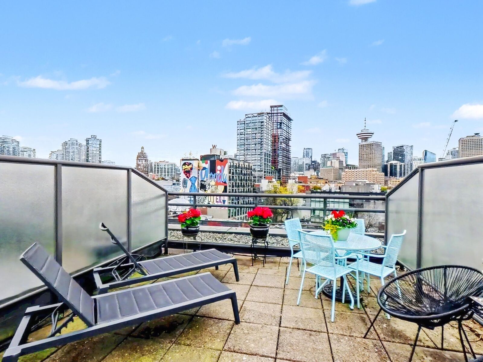 Property Photo: 28 Powell Street 501 BC V6A 1E7