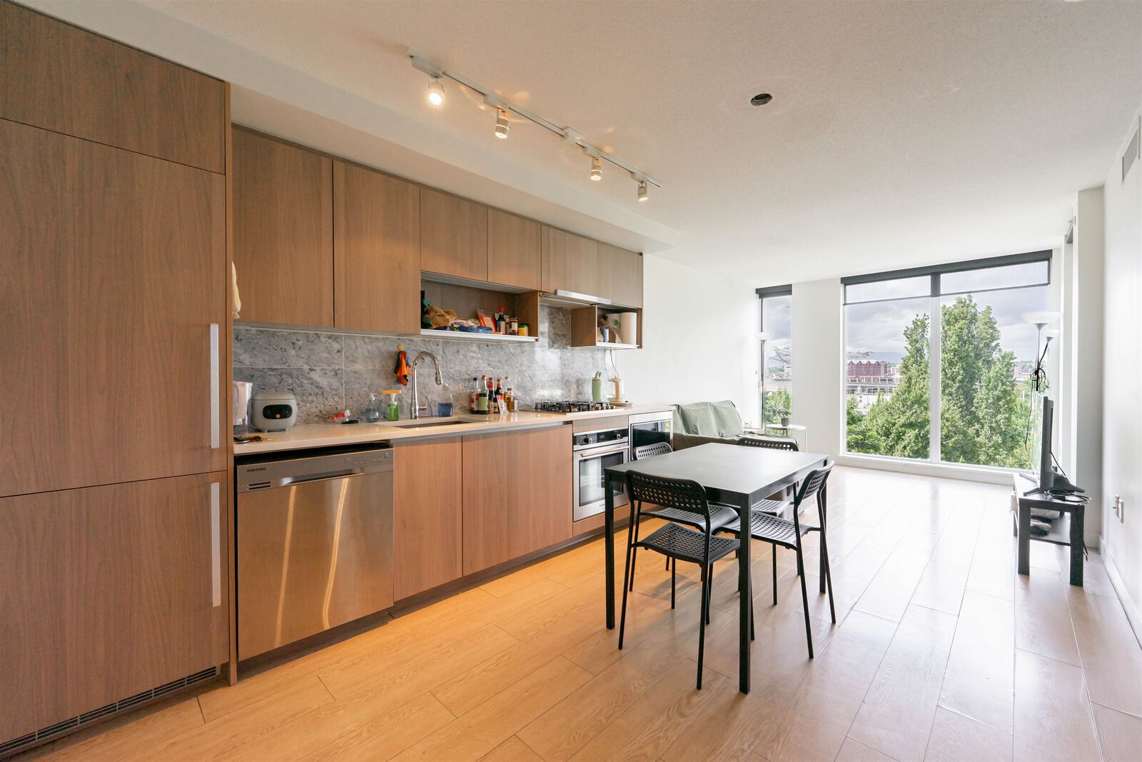 Property Photo: 8988 Patterson Road 1011 BC V6X 0R2