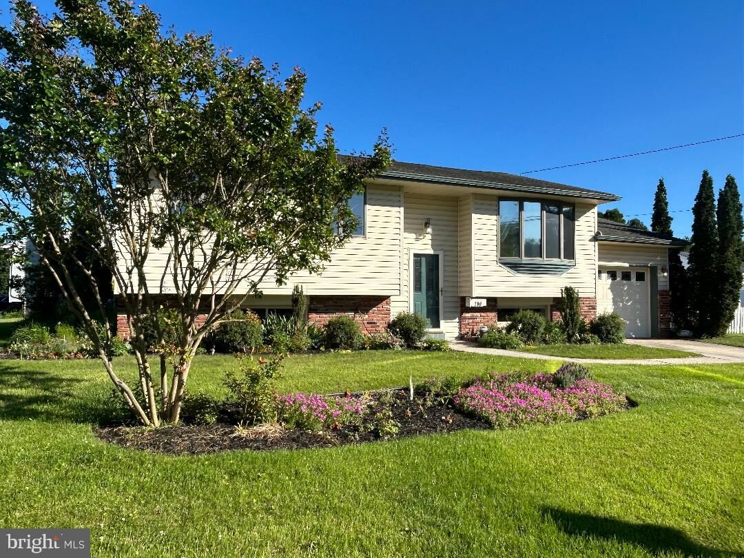 Property Photo:  200 Howard Drive  NJ 08094 