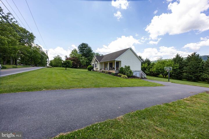 Property Photo:  677 Ridge Road S  WV 25403 