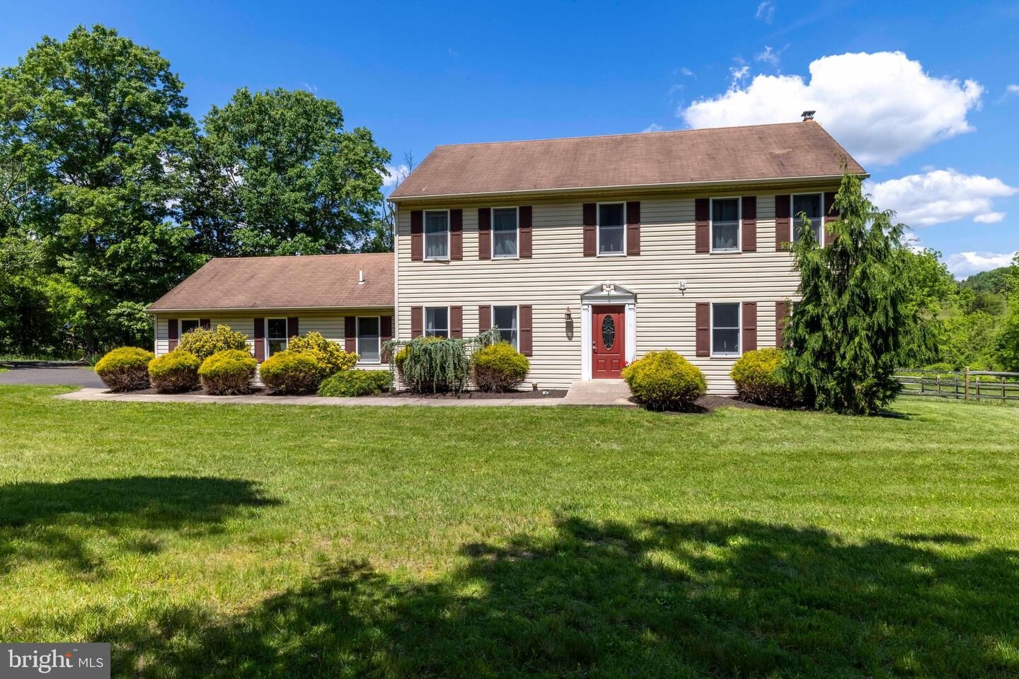 Property Photo: 9 Middle Road PA 18944