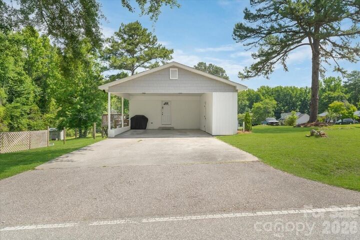 Property Photo: 2294 Country Club Drive SC 29720
