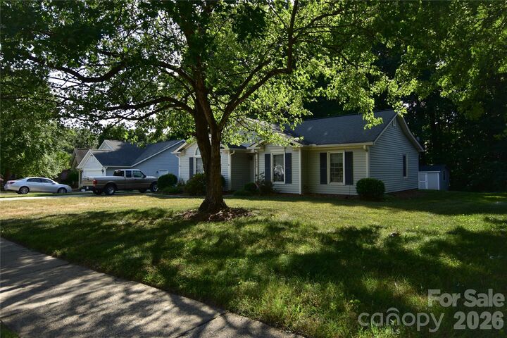 Property Photo:  14030 Kedleston Road  NC 28078 