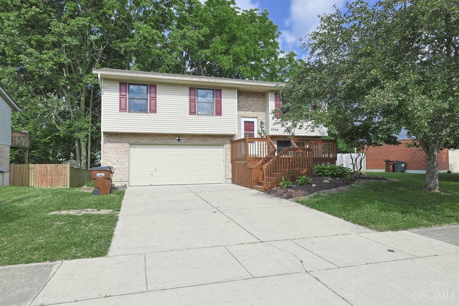 Property Photo:  2708 Bradford Drive  OH 45044 