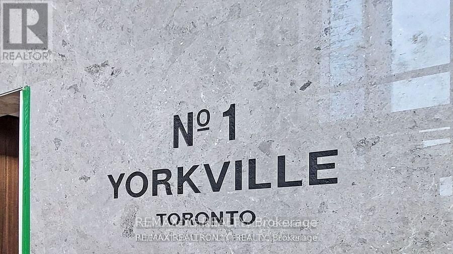 Property Photo:  1 Yorkville Avenue 710  ON M4W 0B1 