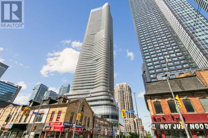 Property Photo:  11 Wellesley St W Avenue 5408  ON M4Y 1E8 