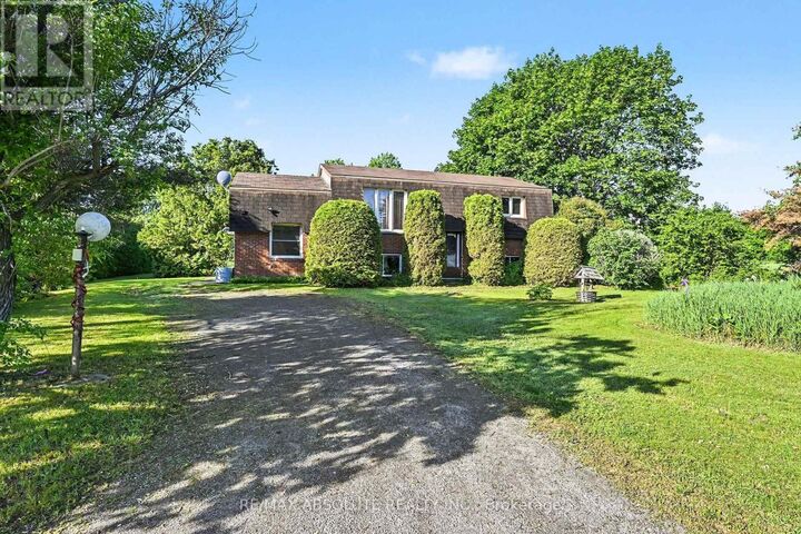 Property Photo: 5333 Highway 17 ON K7S 3G7
