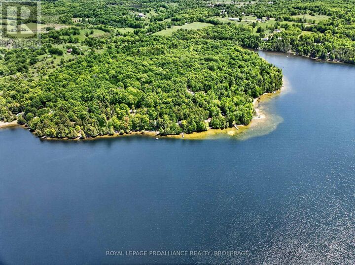 Property Photo:  58 Lower Lake Lane  ON K0H 1T0 