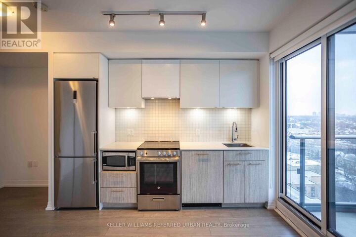 Property Photo: 251 Jarvis Street 1610 ON M5B 0C3