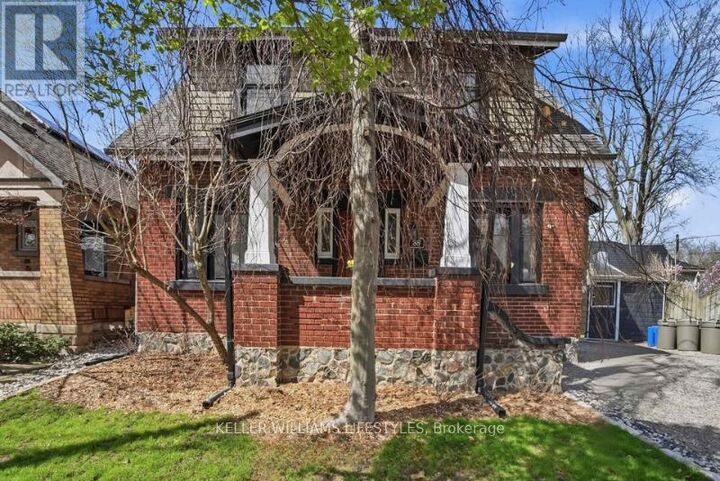 Property Photo: 88 Tecumseh Avenue East ON N6C 1R9