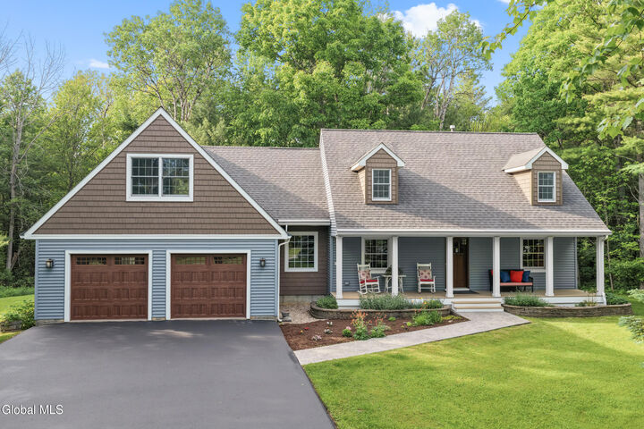 Property Photo: 12 Lea Drive NY 12053