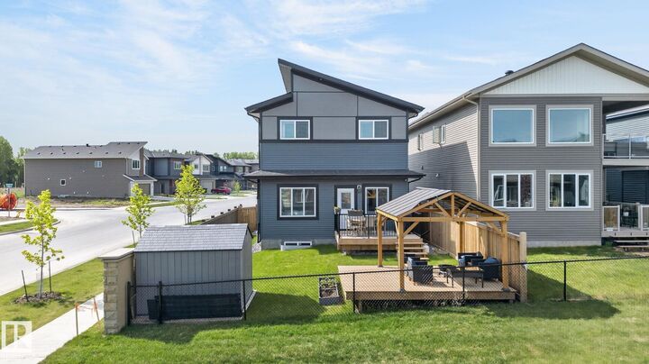 Property Photo: 34 Kiwyck Link AB T7X 3G7