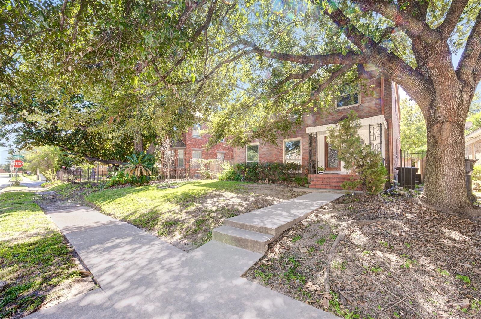 Property Photo:  2316 Wentworth Street B  TX 77004 