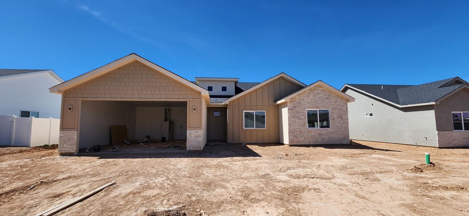 Property Photo: 3303 W Indigo St UT 84721