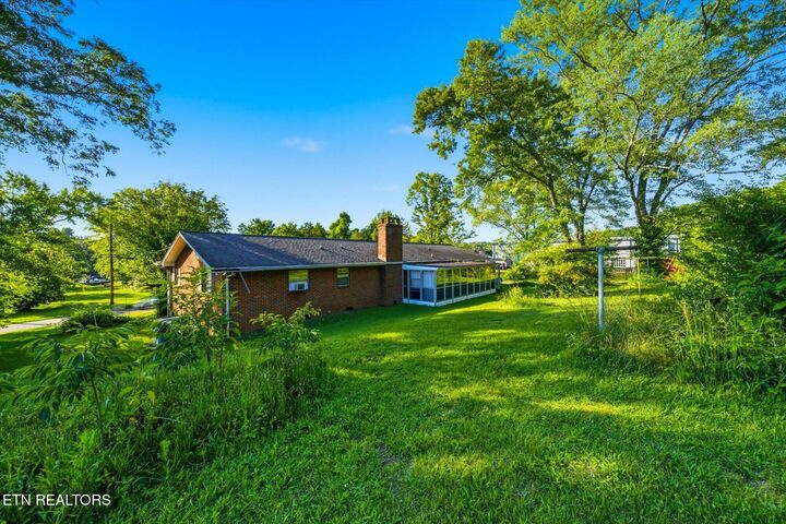 Property Photo: 4904 Guinn Rd TN 37931