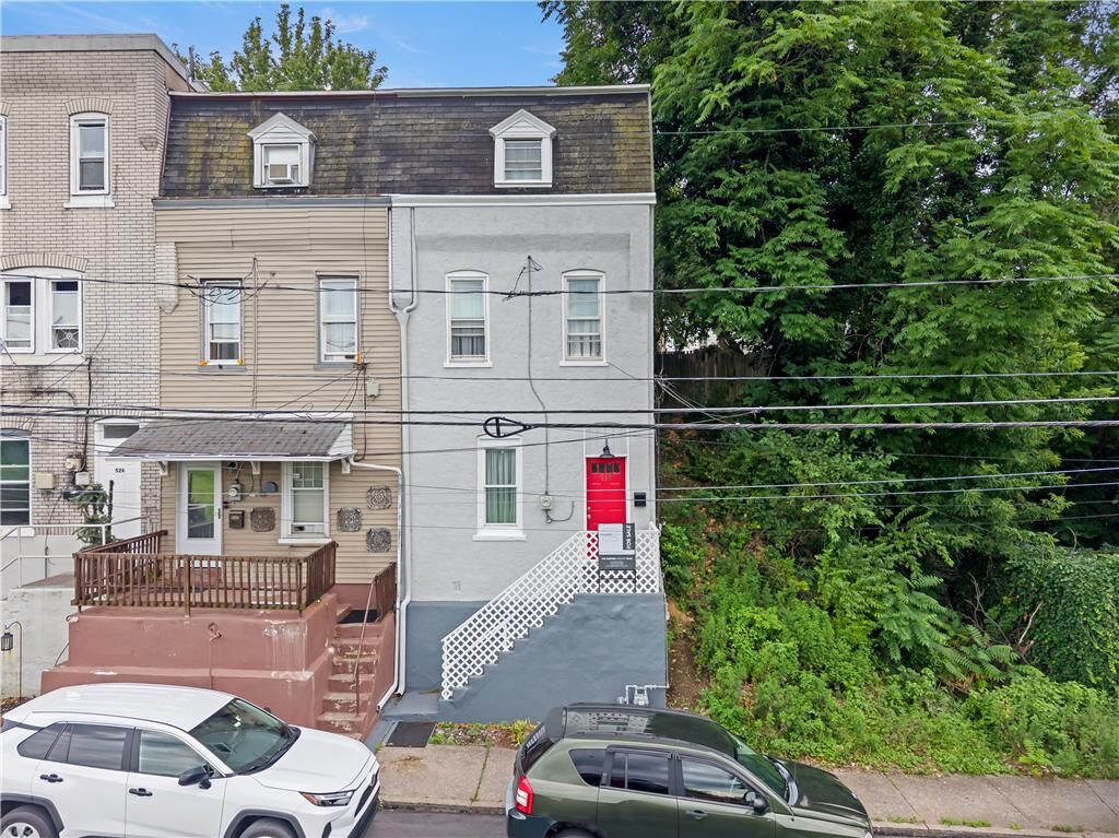 Property Photo:  530 Auburn Street  PA 18103 