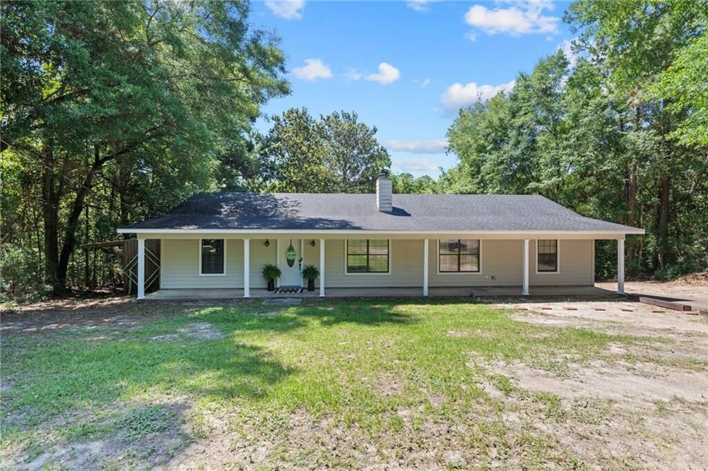 Property Photo: 7187 Mill House Drive S AL 36619