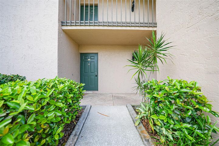 Property Photo: 601 Shreve Street 51A FL 33950