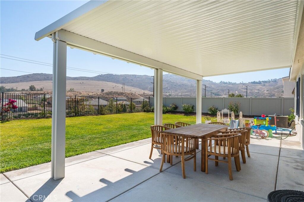Property Photo:  21264 Telegraph  CA 92507 