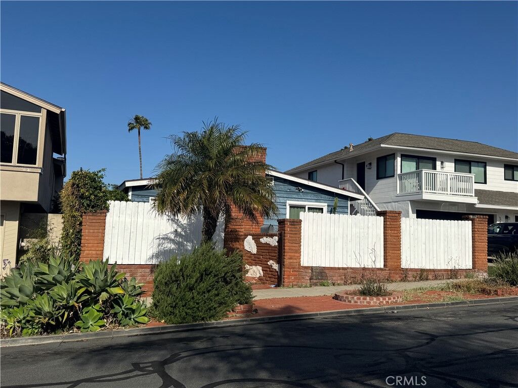 Property Photo: 34041 El Encanto CA 92629