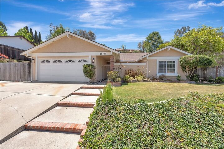 Property Photo:  26822 Via Zaragosa  CA 92691 