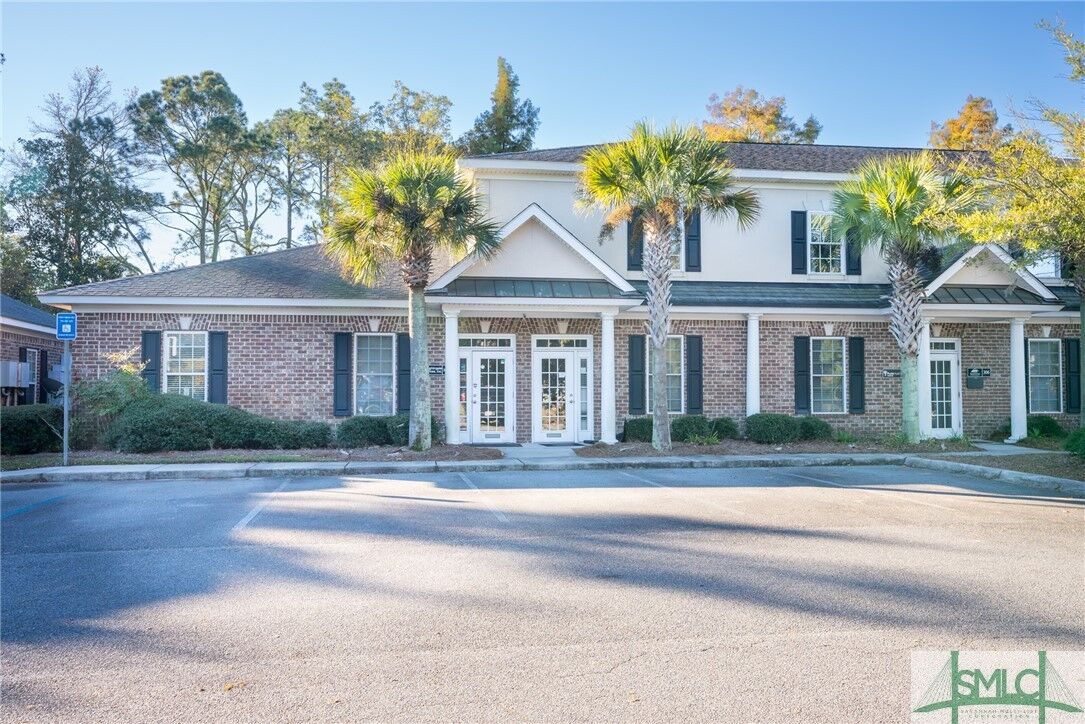Property Photo:  9100 White Bluff Road 302  GA 31406 