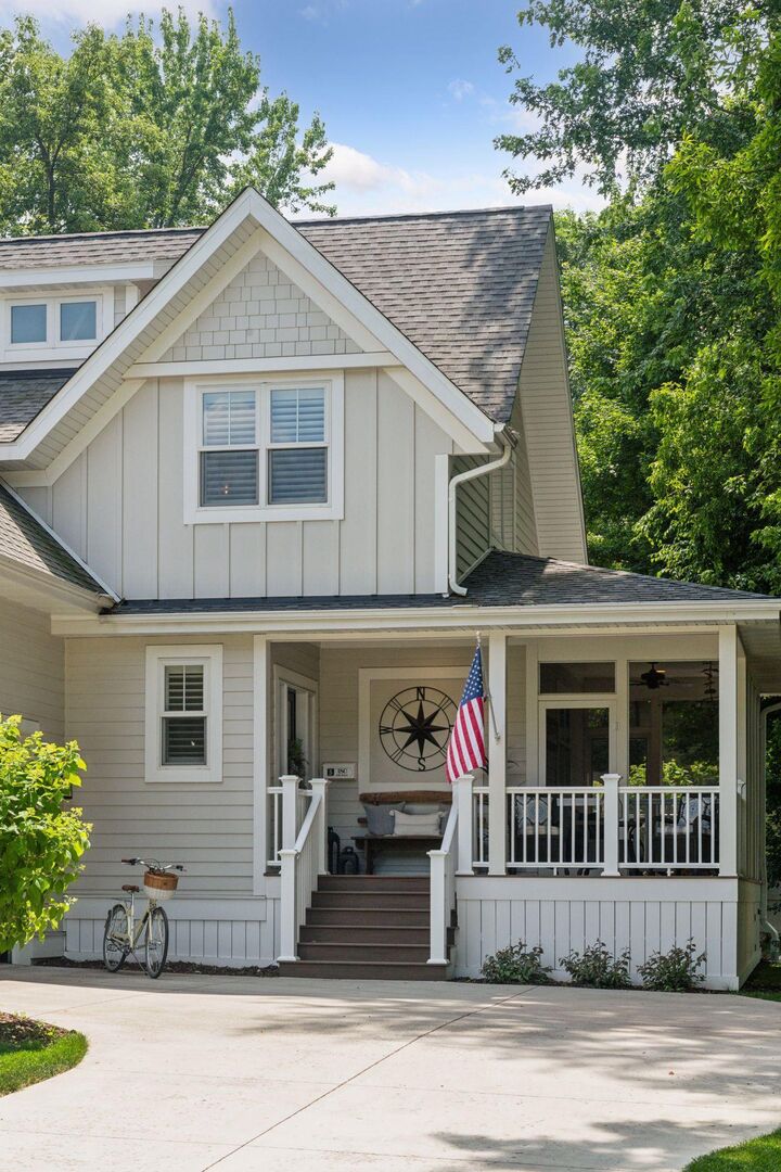 Property Photo:  180 Bell Street  MN 55331 
