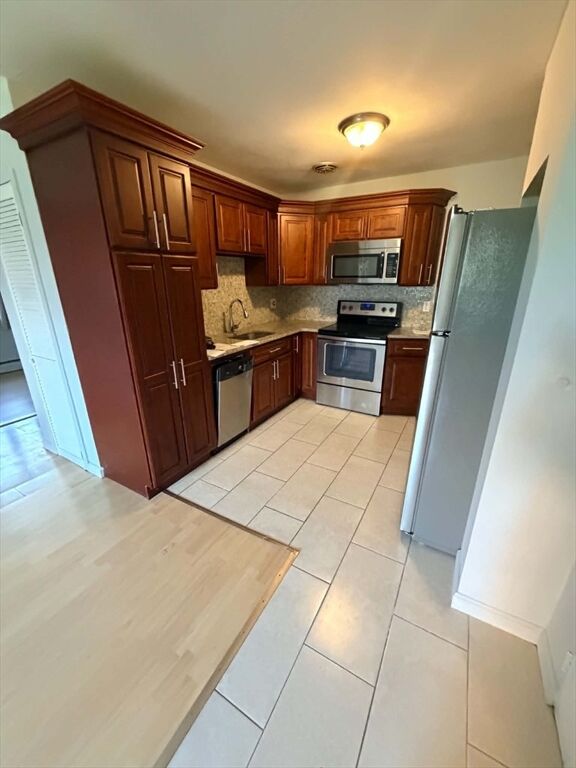 Property Photo:  133 Warren St 3  MA 02472 