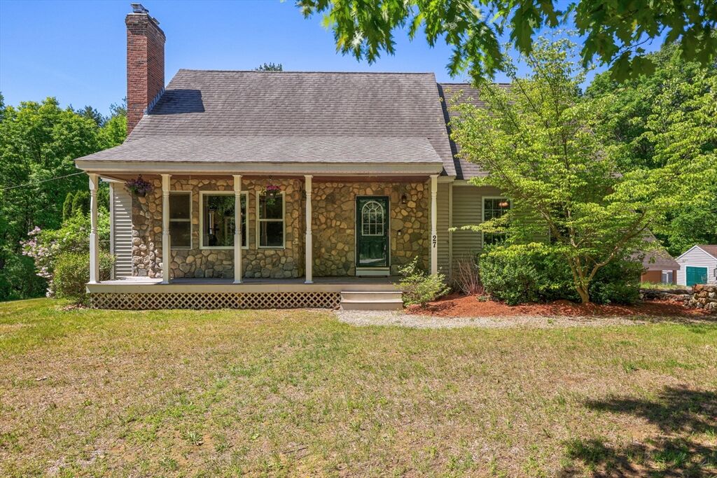 Property Photo: 27 Davis St MA 01543