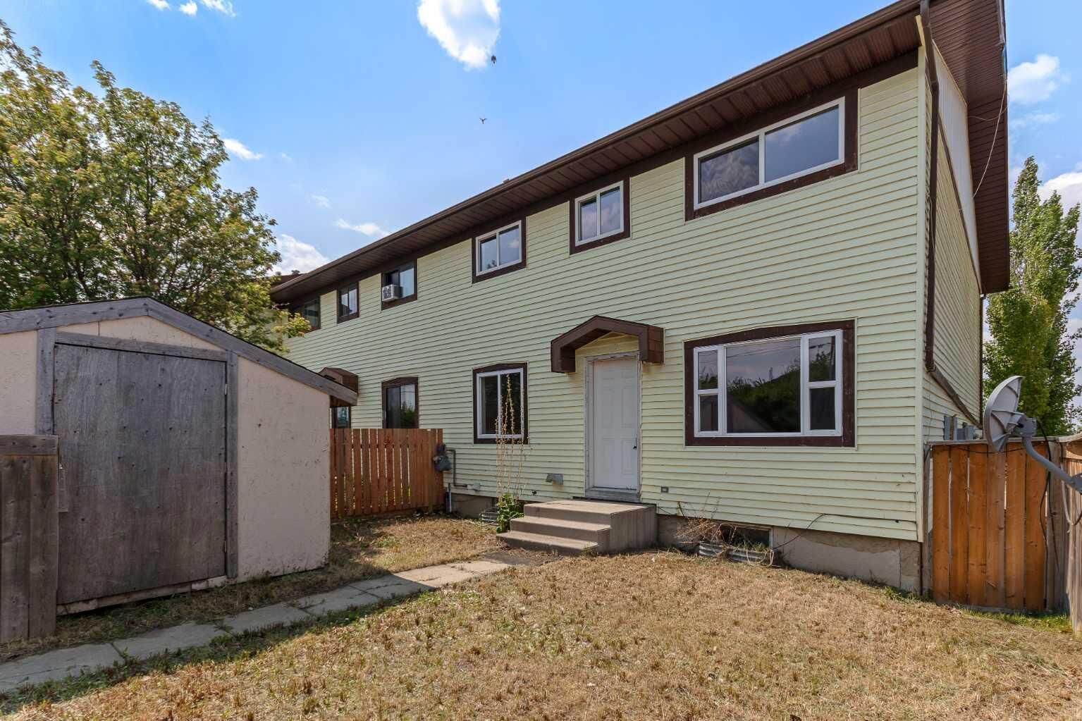 Property Photo:  19 Third Avenue SE 2  SK S0M 1R0 