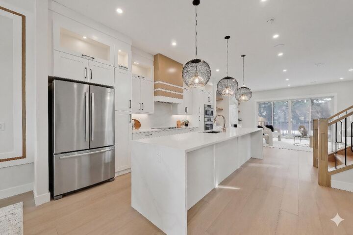 Property Photo: 2023 26 Avenue SW AB T2T 1E5