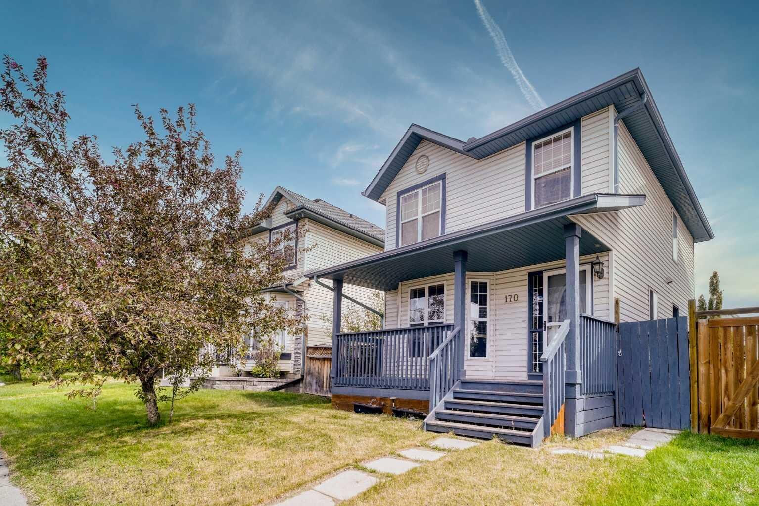 Property Photo:  170 Arbour Grove Close NW  AB T3G 4J2 