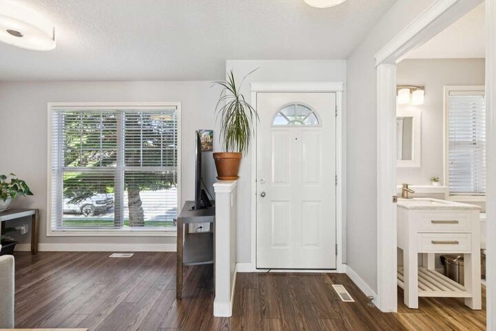 Photo de la propriété: 36 West Springs Way SW AB T3H 4P4